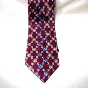 ~ TIE ~~~ HUNT CLUB ~~~ 100% Silk L3